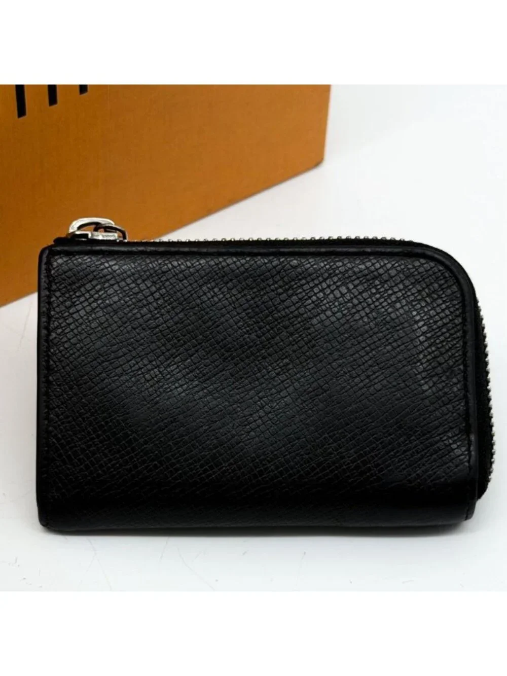 Louis Vuitton Porte Monnaie Jour Taiga Black Compact Coin Purse